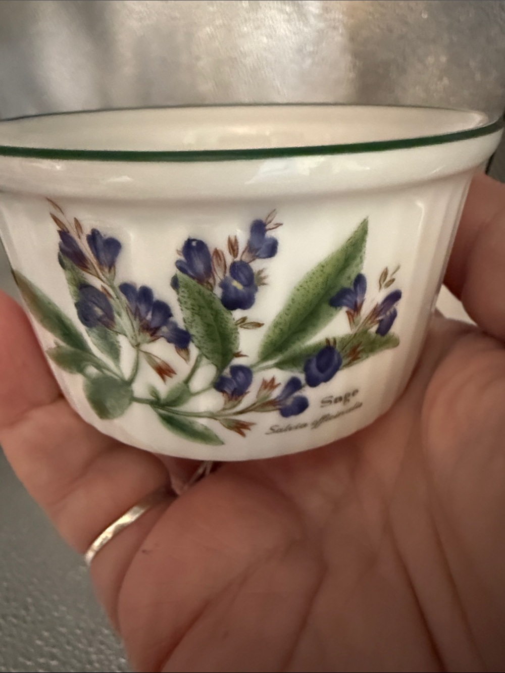 Vintage white ribbed porcelain ramekin “Wild Thyme”